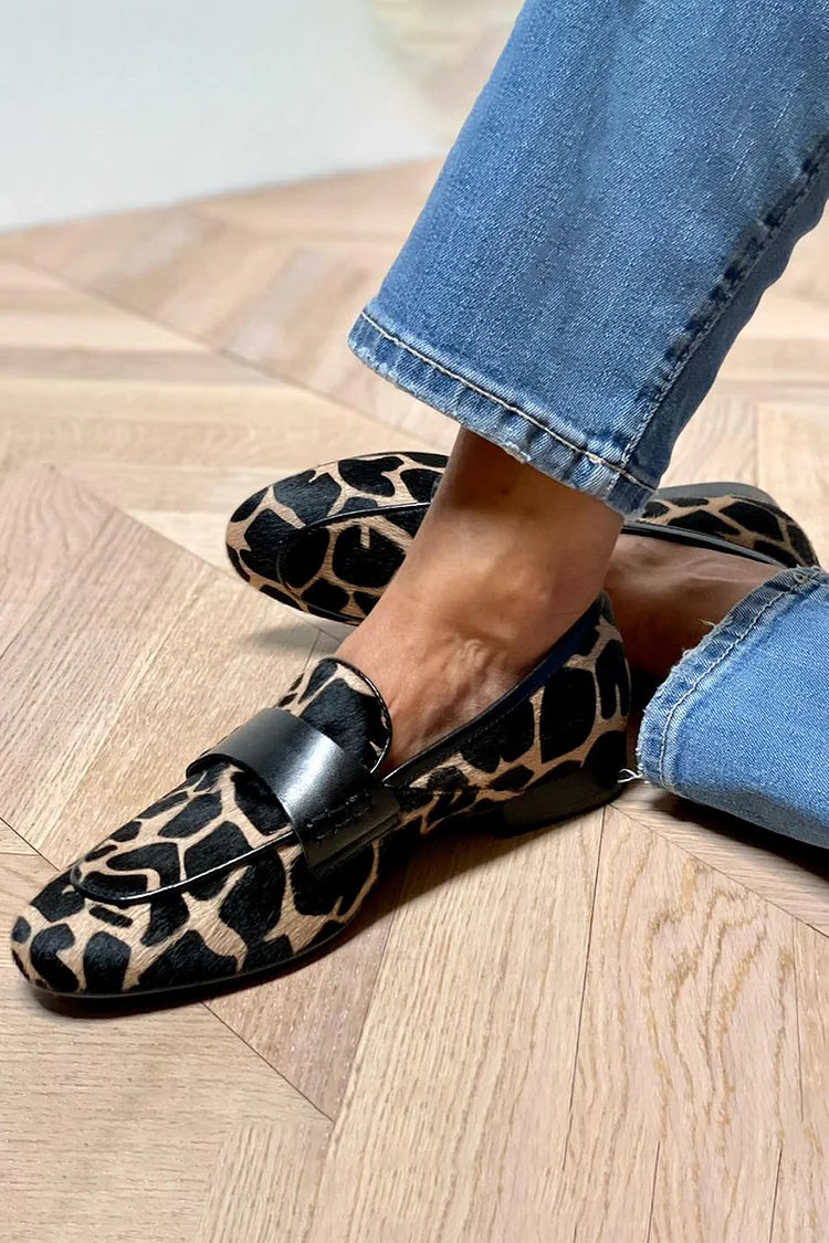 Rinderleder Slip-On Mokassins mit Farbblockdesign und runder Spitze