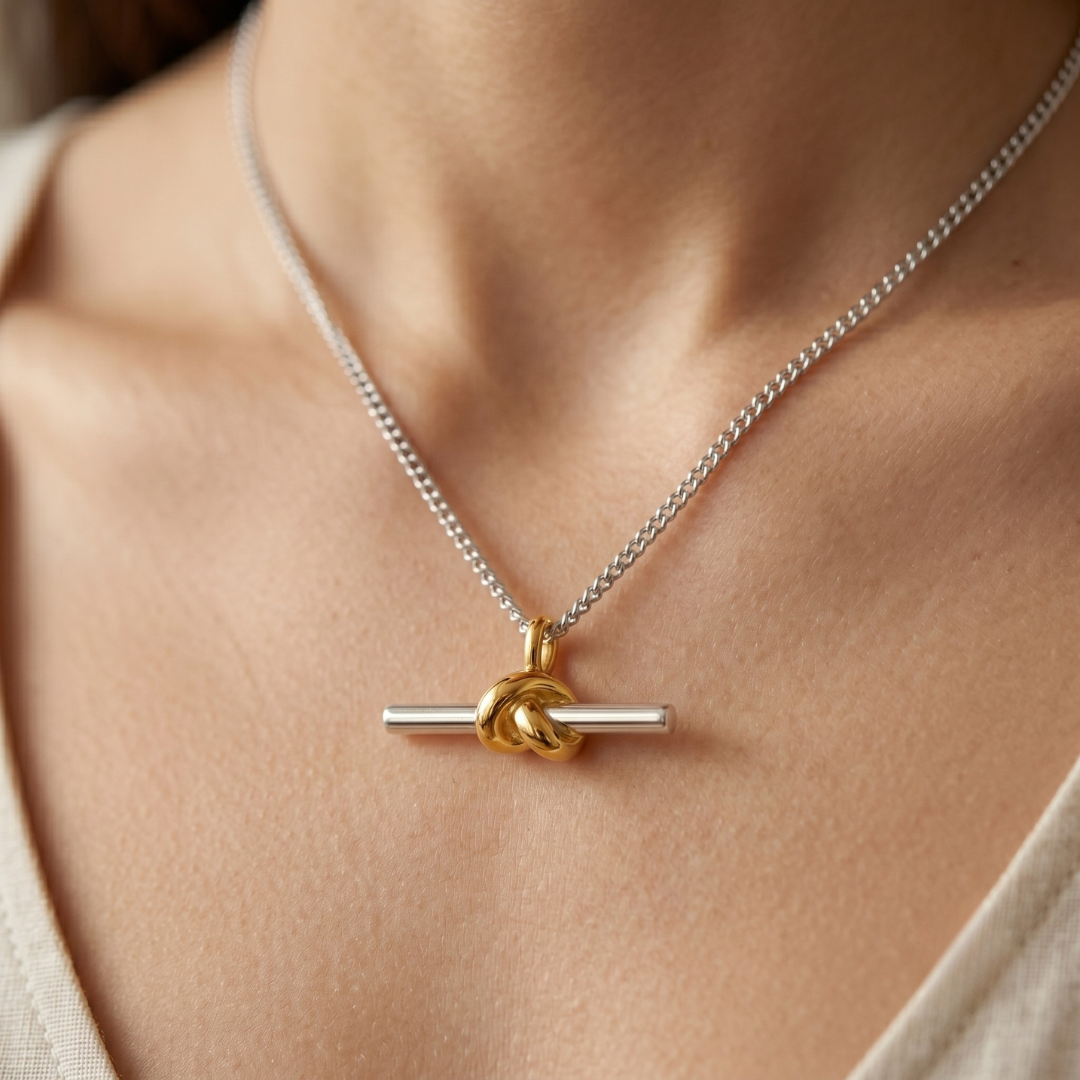 Celestina™ - Elegante Halskette mit Knoten-Design
