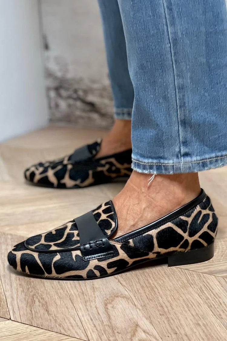 Rinderleder Slip-On Mokassins mit Farbblockdesign und runder Spitze