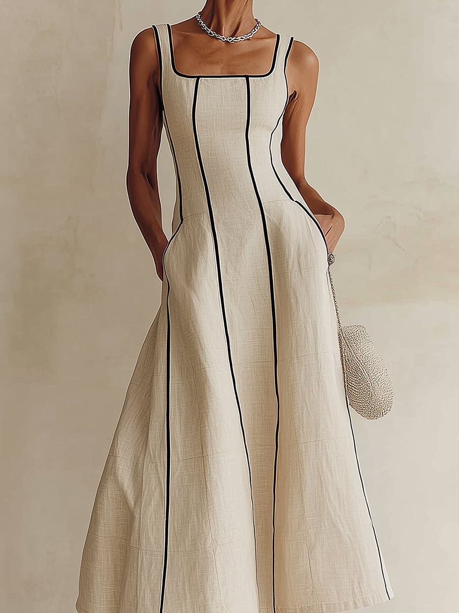 Manon | Langgestreiftes Baumwoll-Leinen Kleid mit schwarzem Akzent