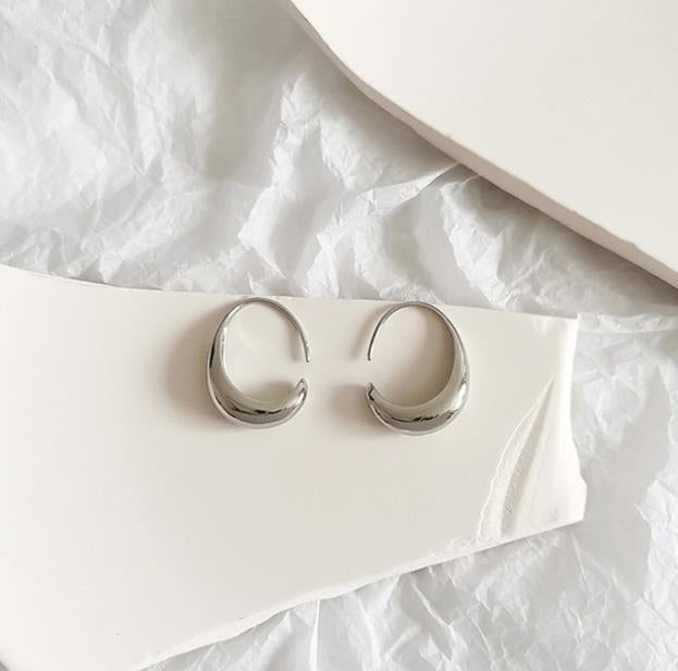 Elegante Goldohrringe