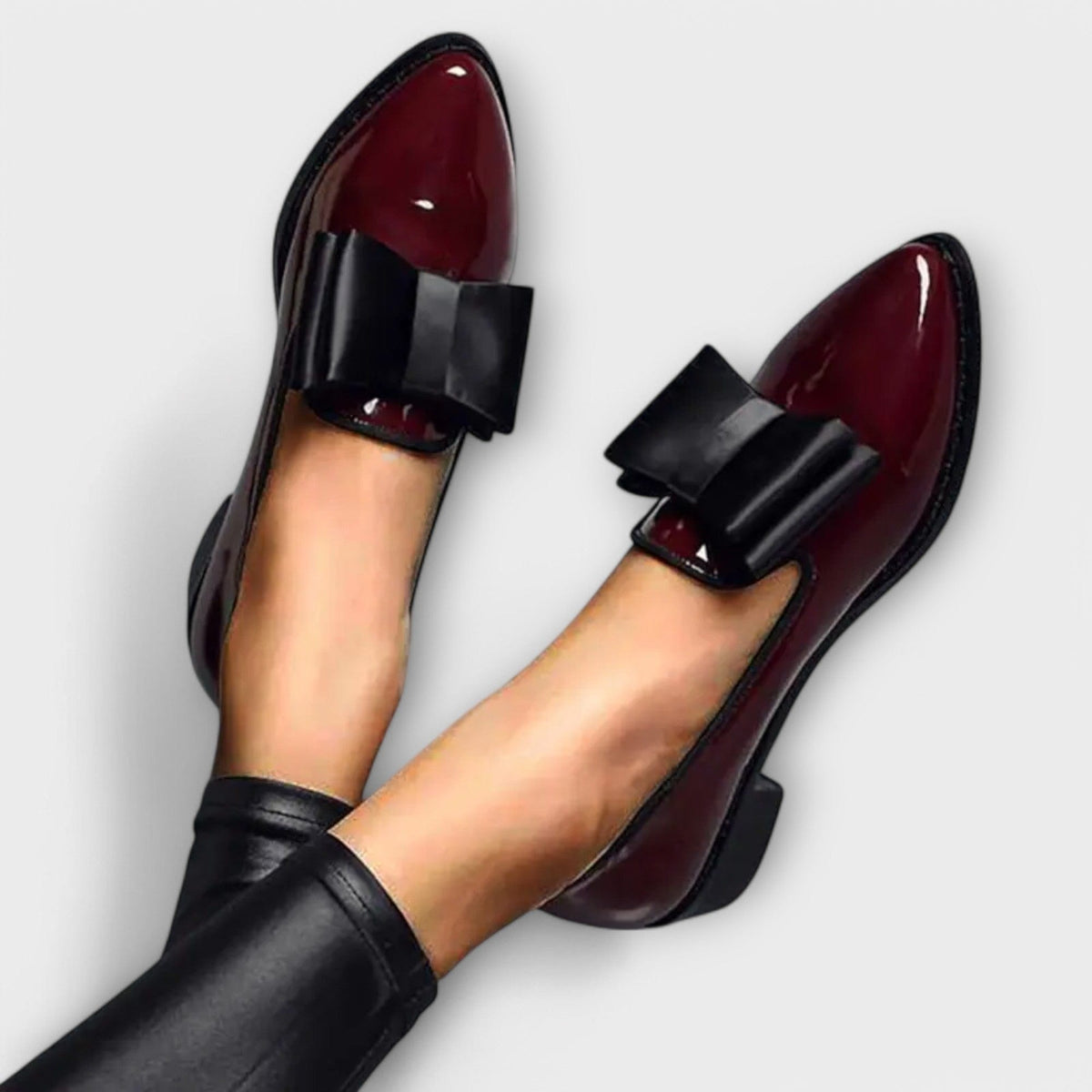 Elanette™ - Elegante Halbschuhe mit kontrastierendem Band