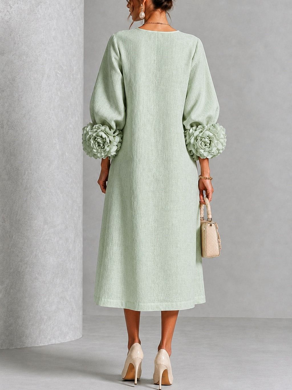 Capucine | Midi-Kleid mit Puffärmeln und floralen Knöpfen