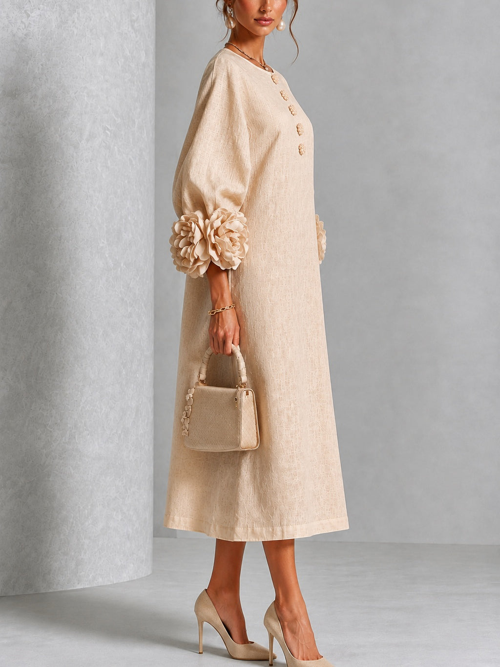Capucine | Midi-Kleid mit Puffärmeln und floralen Knöpfen