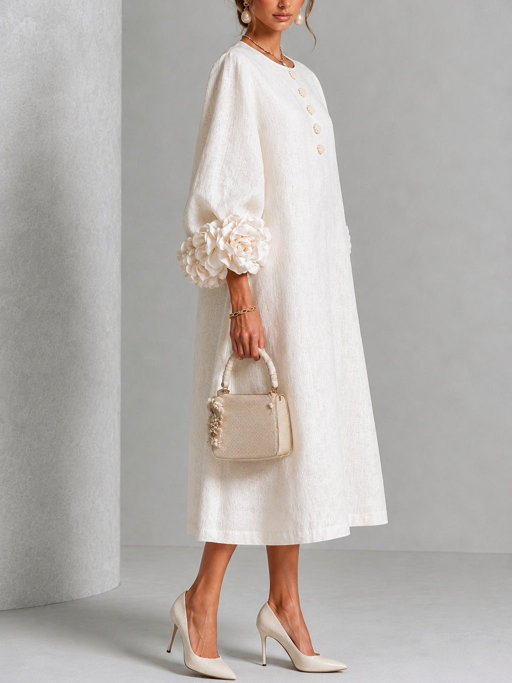 Capucine | Midi-Kleid mit Puffärmeln und floralen Knöpfen