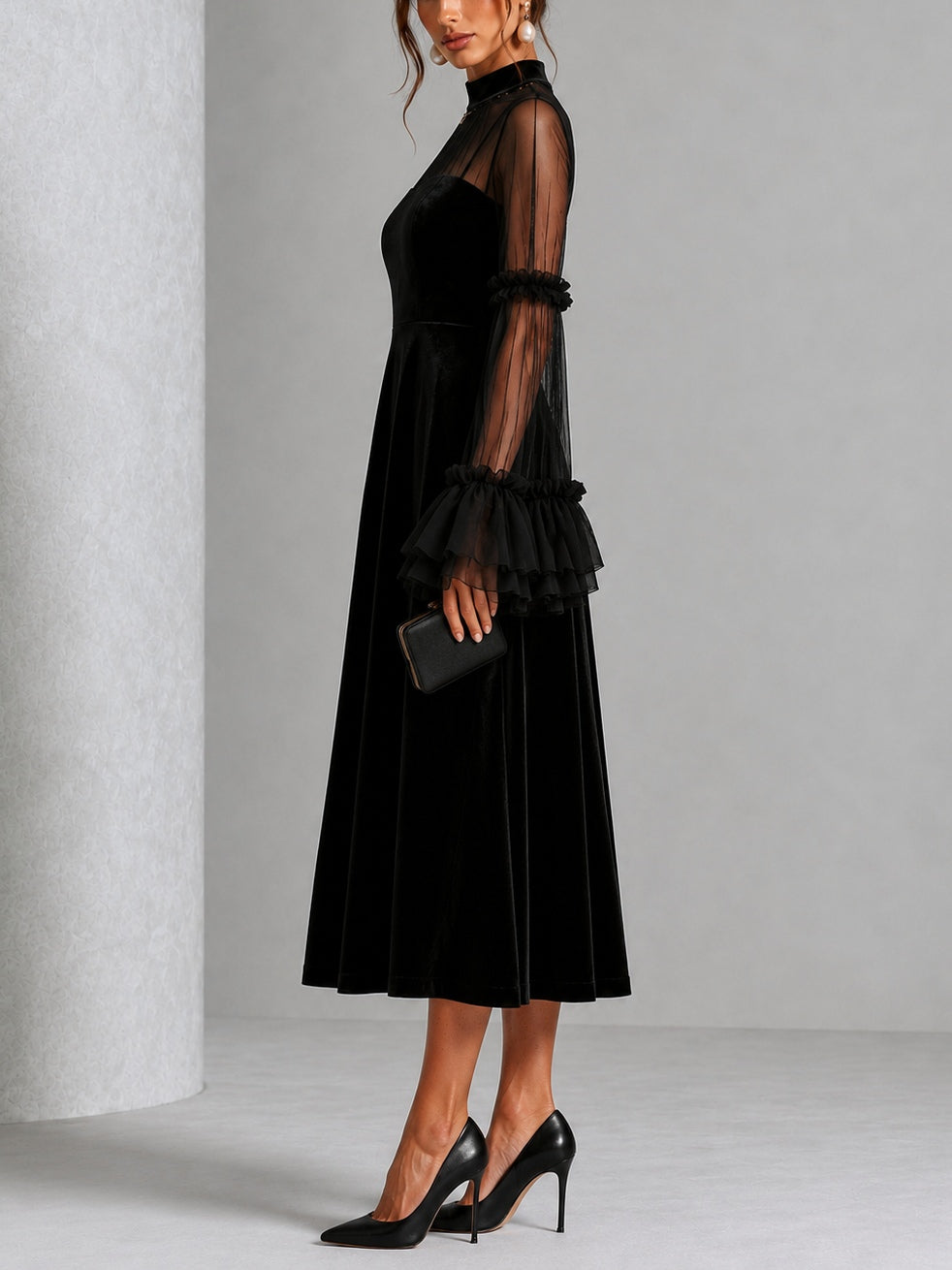 Éléonore | Plissiertes Samtkleid in Midi-Länge