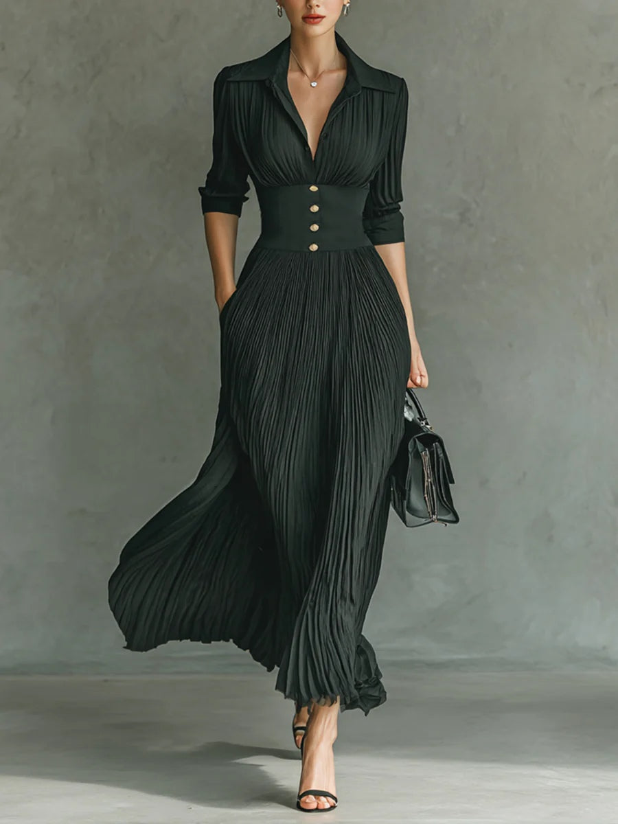 Elvire | Lange Plissierte Robe mit Revers und Hoher Taille" can be rewritten as:

"Elvire | Elegante Lange Plissierte Robe mit Revers und Hoher Taille