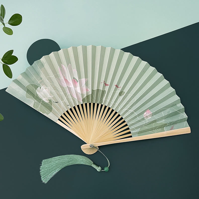 Handgefertigter Papier-Bambus-Faltfächer mit Buddha-Steinen, Lotusblumen, Blättern und Koi-Fischen